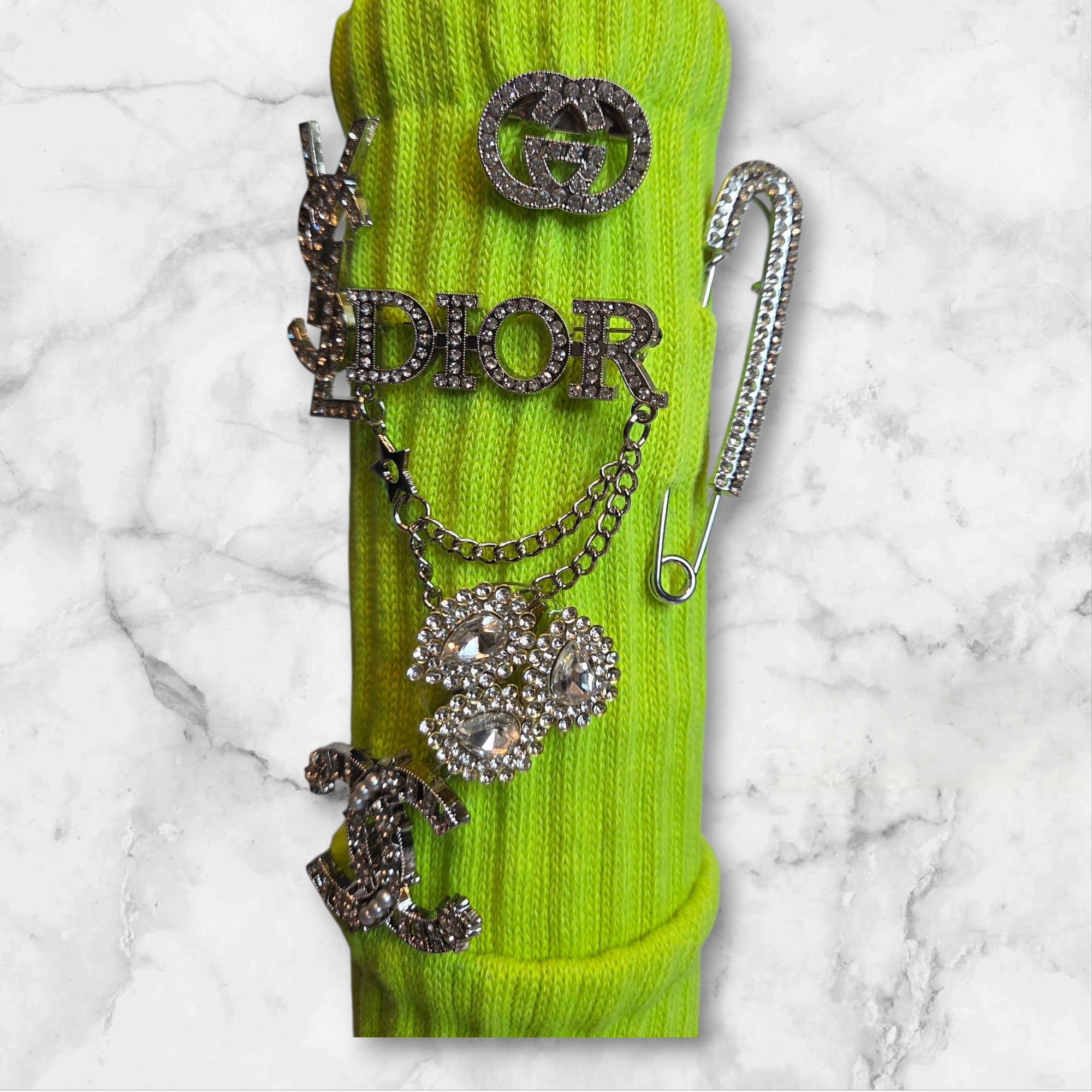8pc LUXURY INSPIRED & BLING BROOCH PIN SET (BROOCHES ONLY)